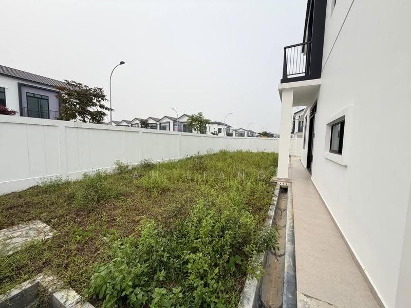 2-storey Terraced House for Sale in Taman Austin Duta (Tebrau) - Ah Liang - Exterior - PropertyGuru.com.my