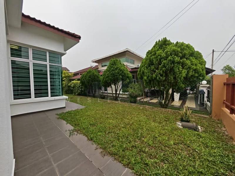 Bungalow House for Sale in Taman Belimbing Setia (Durian Tunggal) - Wesley Tan - Exterior - PropertyGuru.com.my