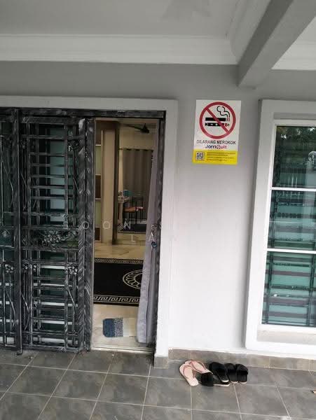 2-storey Terraced House for Rent in Putra Heights (Subang Jaya) - Soon Sheng Law - Entrance - PropertyGuru.com.my