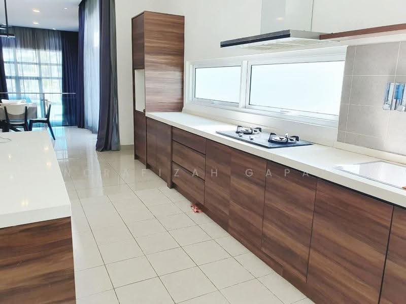 2-storey Terraced House for Rent in Cyberjaya (Selangor) - NoraFizah Gapar - Kitchen - PropertyGuru.com.my
