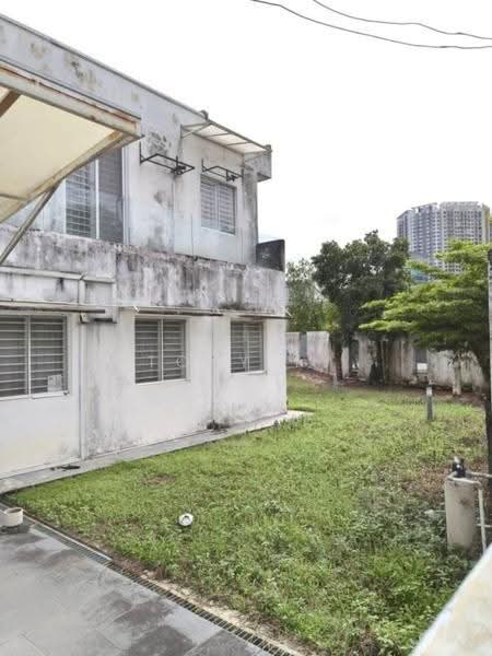 Semi-Detached House for Sale in Damansara Jaya (Petaling Jaya) - Tony YY - Exterior - PropertyGuru.com.my