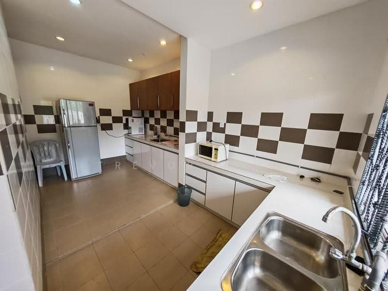 Rumah Berkembar untuk Disewa di Taman Mutiara Heights (Bentong) - Trevor Chai - Kitchen - PropertyGuru.com.my