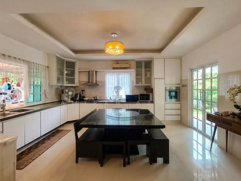 2-storey Terraced House for Sale in Bandar Bukit Raja (Klang) - Amirah Azmi - PropertyGuru.com.my