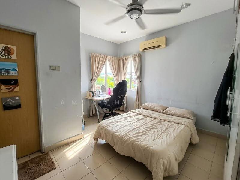 2-storey Terraced House for Sale in Bandar Bukit Raja (Klang) - Amirah Azmi - PropertyGuru.com.my