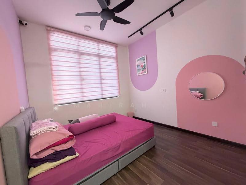 Rumah Teres 2-Tingkat untuk Dijual di Eco Majestic (Semenyih) - Mahirah . - Bedroom - PropertyGuru.com.my