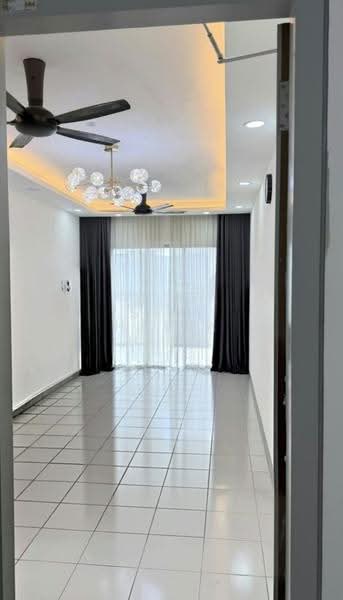 Pangsapuri untuk Disewa di Residensi Idaman - Siti Haila - Living Room - PropertyGuru.com.my