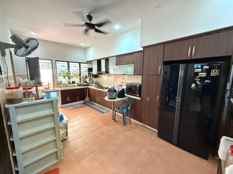 Rumah Teres untuk Dijual di Shah Alam (Selangor) - Khairul Syafiq - Kitchen - PropertyGuru.com.my