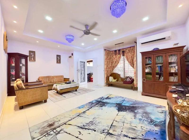Rumah Teres untuk Dijual di Shah Alam (Selangor) - Khairul Syafiq - Living Room - PropertyGuru.com.my