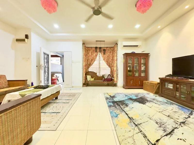Rumah Teres untuk Dijual di Shah Alam (Selangor) - Khairul Syafiq - Living Room - PropertyGuru.com.my