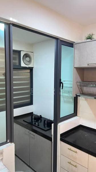 Kondominium untuk Disewa di KL Traders Square - Danny Chuah - Kitchen - PropertyGuru.com.my