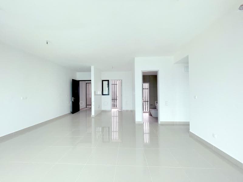 Kondominium untuk Dijual di Mezzo - Mocole Lee - Living Room - PropertyGuru.com.my