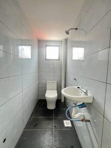 2-storey Terraced House for Sale in Taman Cahaya Masai (Pasir Gudang) - JAN AU - Bathroom - PropertyGuru.com.my