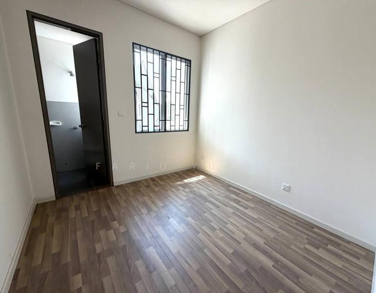 Terraced House for Sale in Pajam (Mantin) - Farid Yusof - Bathroom - PropertyGuru.com.my