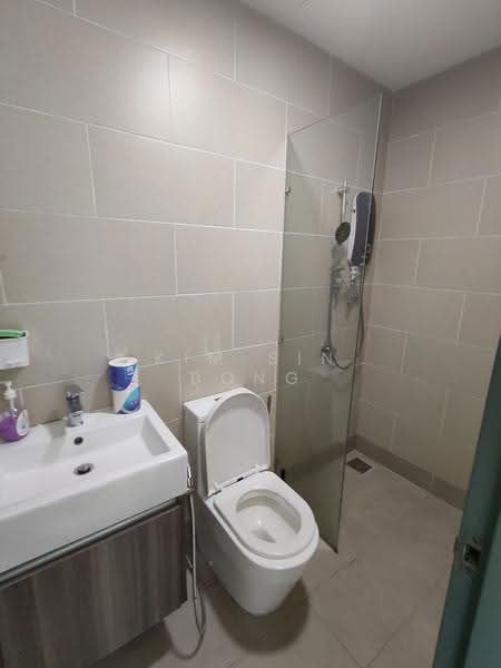 Kondominium untuk Dijual di Casa Mila - Kim Sin Bong - Bathroom - PropertyGuru.com.my