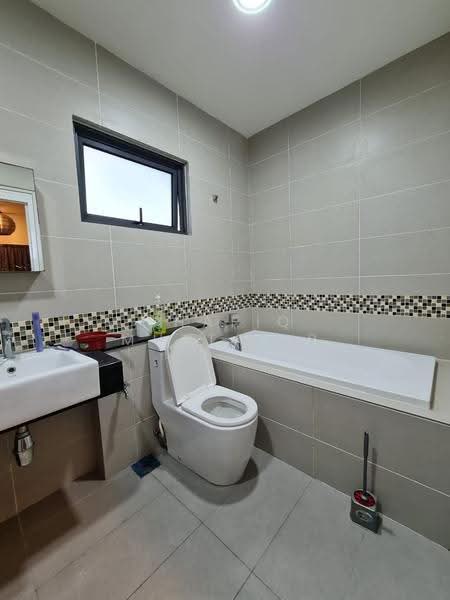 Condominium for Sale at The Vyne - Shafiq Muttalib - Bathroom - PropertyGuru.com.my