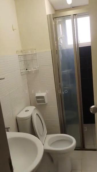 Condominium for Rent at Axis Residence @ Axis Pandan - Sean Lo - Bathroom - PropertyGuru.com.my