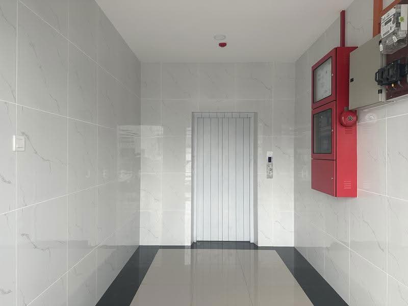 Corridor