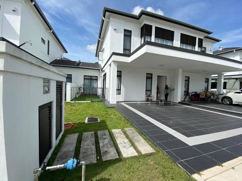 Rumah Teres 2-Tingkat untuk Dijual di Eco Grandeur (Puncak Alam) - Amirah Azmi - Exterior - PropertyGuru.com.my