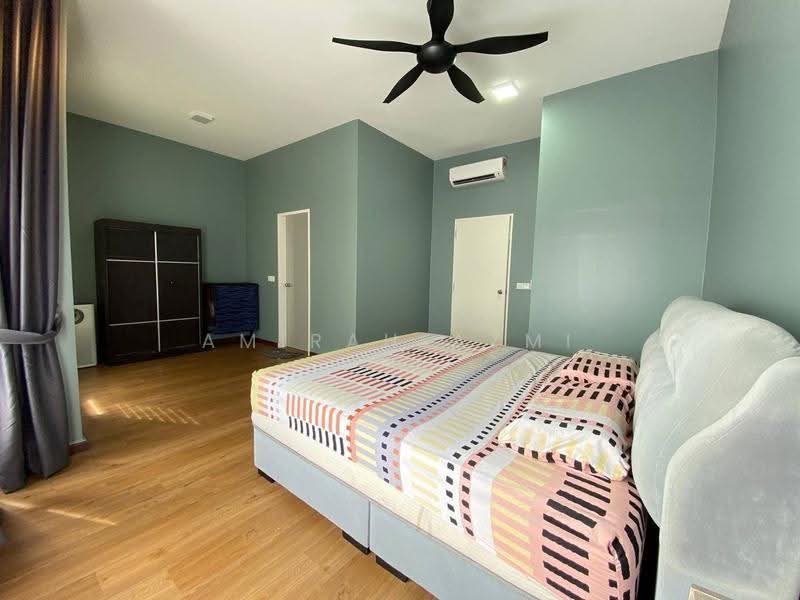 Rumah Teres 2-Tingkat untuk Dijual di Eco Grandeur (Puncak Alam) - Amirah Azmi - Bedroom - PropertyGuru.com.my