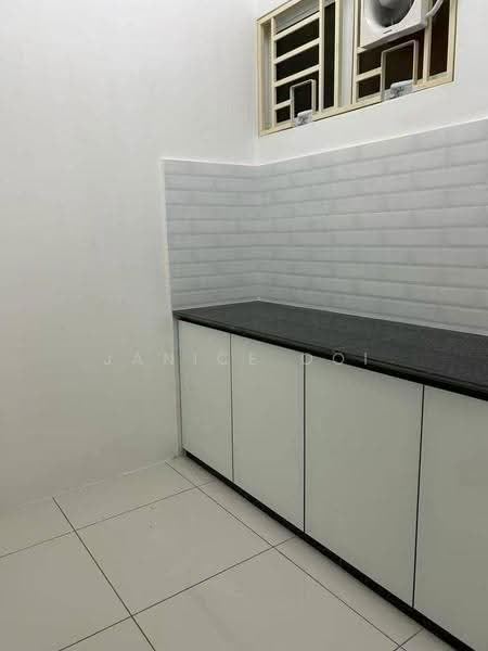 Kondominium untuk Disewa di Sierra East - Janice Ooi - Kitchen - PropertyGuru.com.my