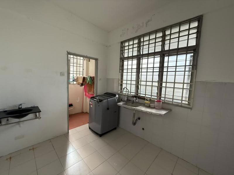 Apartment for Sale at Mawar - Jia Ying - Kitchen - PropertyGuru.com.my