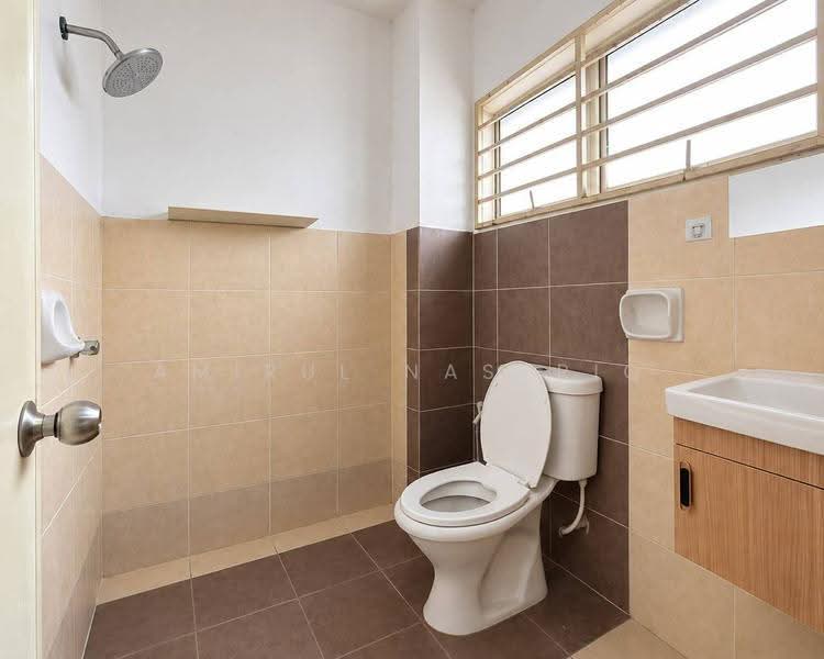 Rumah Teres 2-Tingkat untuk Dijual di Puchong (Selangor) - Amirul Nasyriq - Bathroom - PropertyGuru.com.my