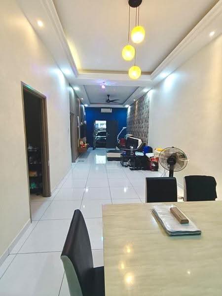 1-storey Terraced House for Sale in Bandar Putra Kulai (Kulai) - Melinda Ee - Living Room - PropertyGuru.com.my