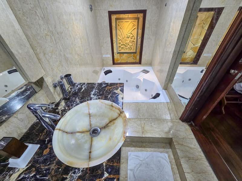 Rumah Banglo untuk Dijual di Taman Melawati (Ulu Kelang) - Muhammad Shahrul Ridhwan Mehamad Nasir - Bathroom - PropertyGuru.com.my