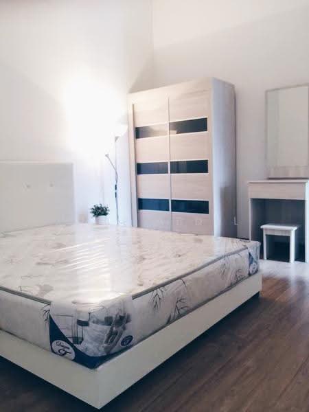 Service Residence for Rent at Clarita Tower @ Eco Sky - Umar Abdul Aziz - Bedroom - PropertyGuru.com.my