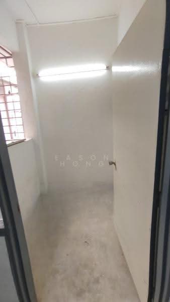 Apartment for Rent at Pangsapuri Putra Indah - Eason Hong - Interior - PropertyGuru.com.my