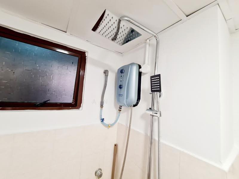 Kondominium untuk Dijual di Palm Spring @ Damansara - Sean Chia - Bathroom - PropertyGuru.com.my