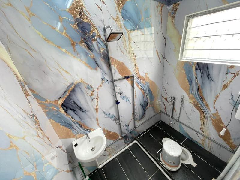 2-storey Terraced House for Sale in Taman Selayang Jaya (Selayang) - Sean Yong - Bathroom - PropertyGuru.com.my