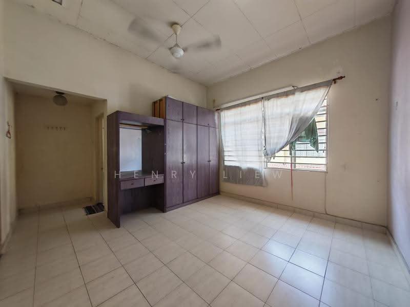 Rumah Teres 2.5-Tingkat untuk Dijual di Puchong (Selangor) - Henry Liew - PropertyGuru.com.my