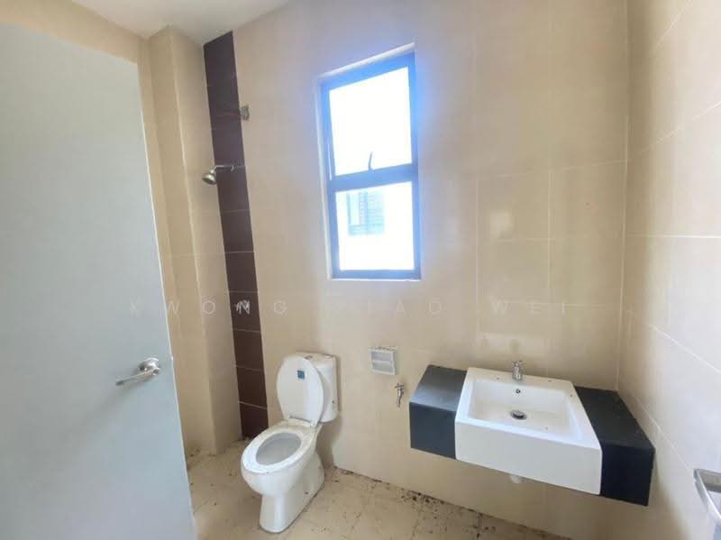2-storey Terraced House for Sale in Saujana Rawang (Rawang) - Kwong Xiao Wei - Bathroom - PropertyGuru.com.my