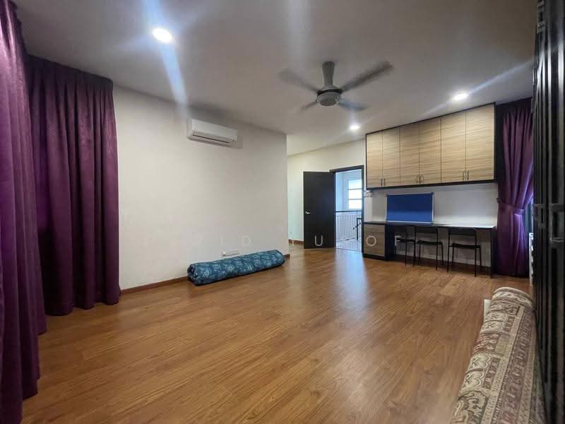 Semi-Detached House for Sale in Selayang (Selangor) - Farid Yusof - Study - PropertyGuru.com.my