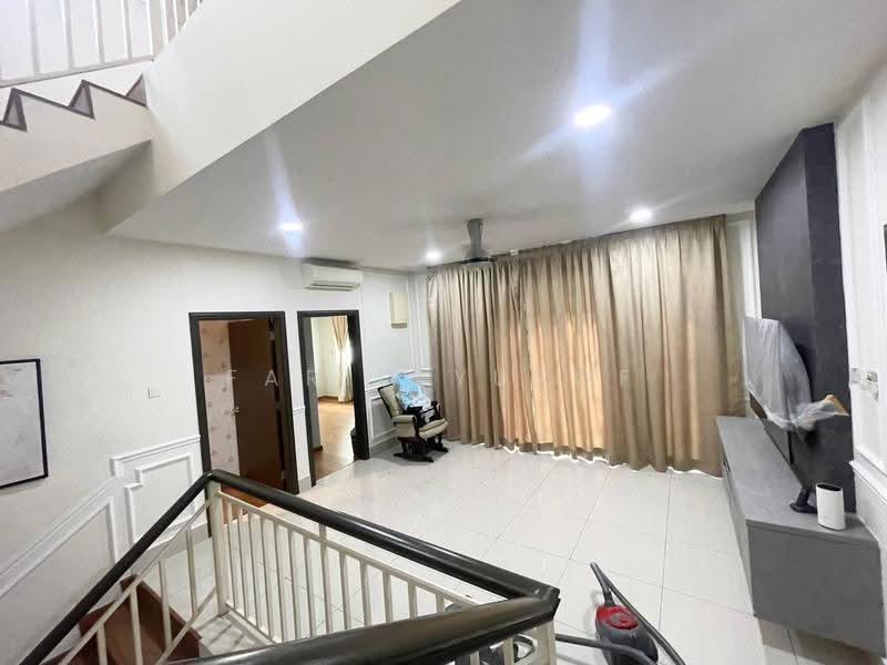 Semi-Detached House for Sale in Selayang (Selangor) - Farid Yusof - Living Room - PropertyGuru.com.my