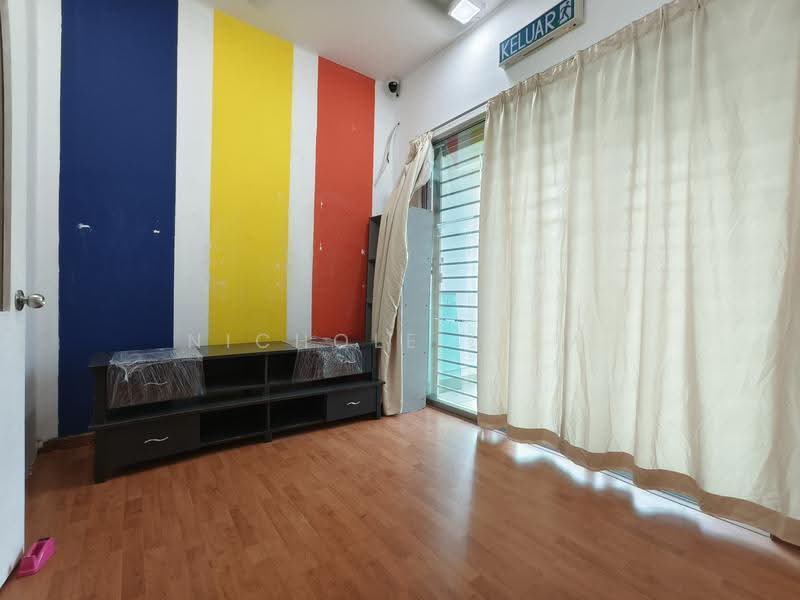 Semi-Detached House for Rent in Bandar Teknologi Kajang (Kajang) - Nichole Liew - Living Room - PropertyGuru.com.my