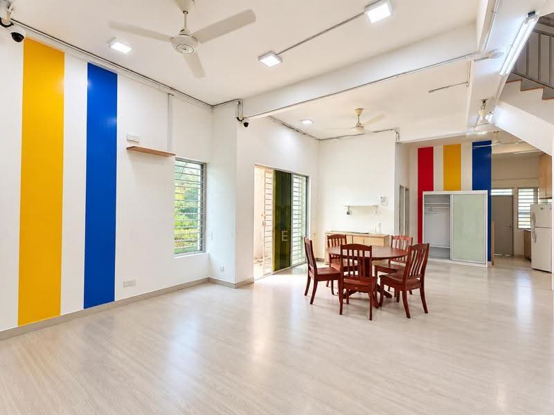 Semi-Detached House for Rent in Bandar Teknologi Kajang (Kajang) - Nichole Liew - Living Room - PropertyGuru.com.my