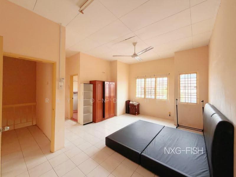 Rumah Teres 2-Tingkat untuk Dijual di Bandar Bukit Tinggi (Klang) - Raymond Cheng - Bedroom - PropertyGuru.com.my