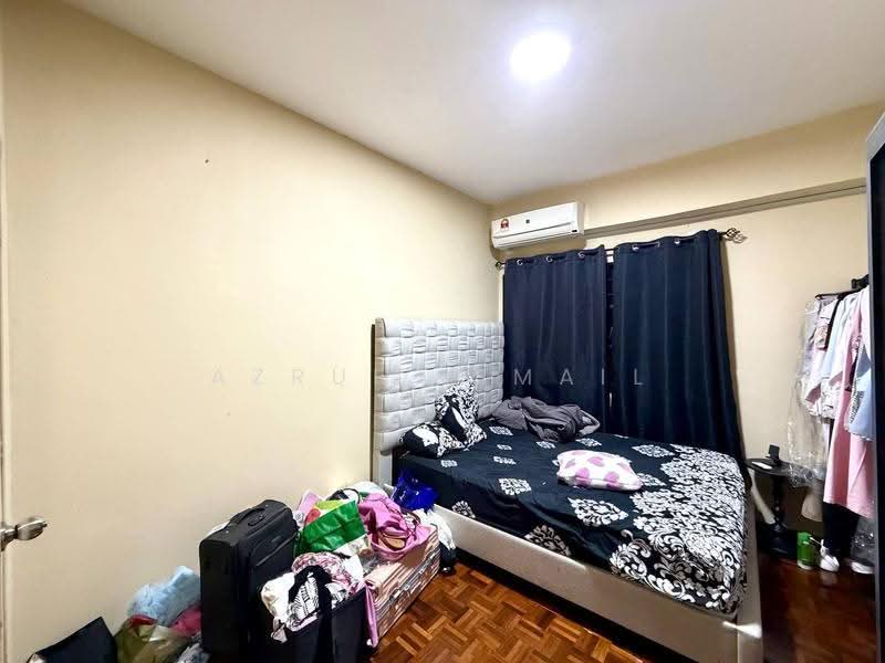 Condominium for Sale at Bayu Tasik 1 - Azrul Ismail - Bedroom - PropertyGuru.com.my