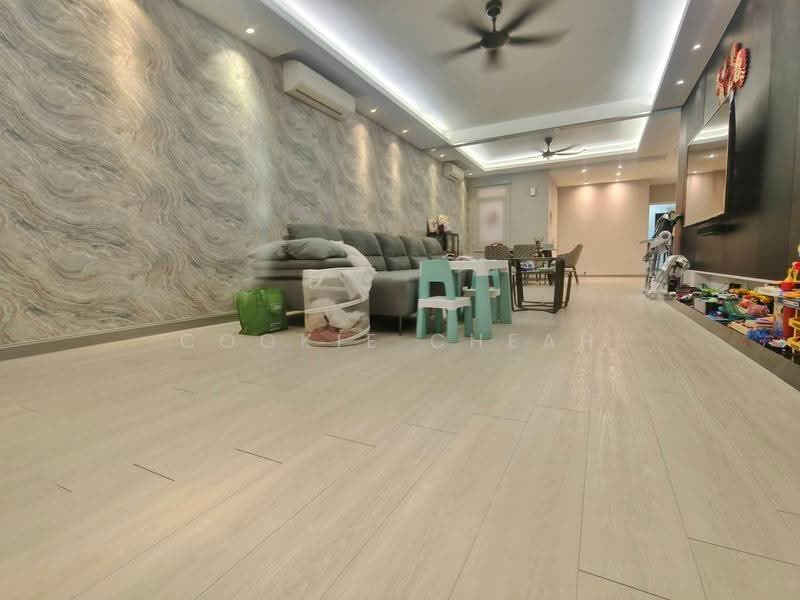 1-storey Terraced House for Sale in Kota Kemuning (Shah Alam) - Cookie Cheah - Living Room - PropertyGuru.com.my