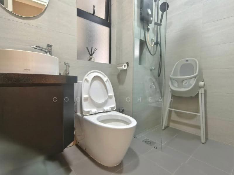 1-storey Terraced House for Sale in Kota Kemuning (Shah Alam) - Cookie Cheah - Bathroom - PropertyGuru.com.my