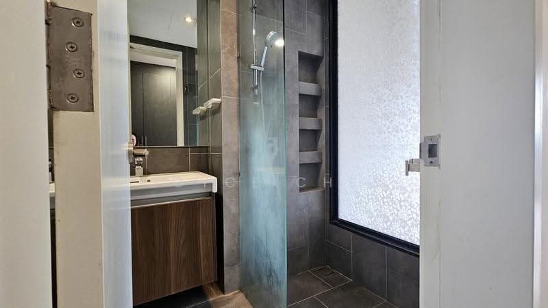 Kediaman Servis untuk Dijual di Ativo Suites @ Damansara Avenue - Joyce Chee - Bathroom - PropertyGuru.com.my