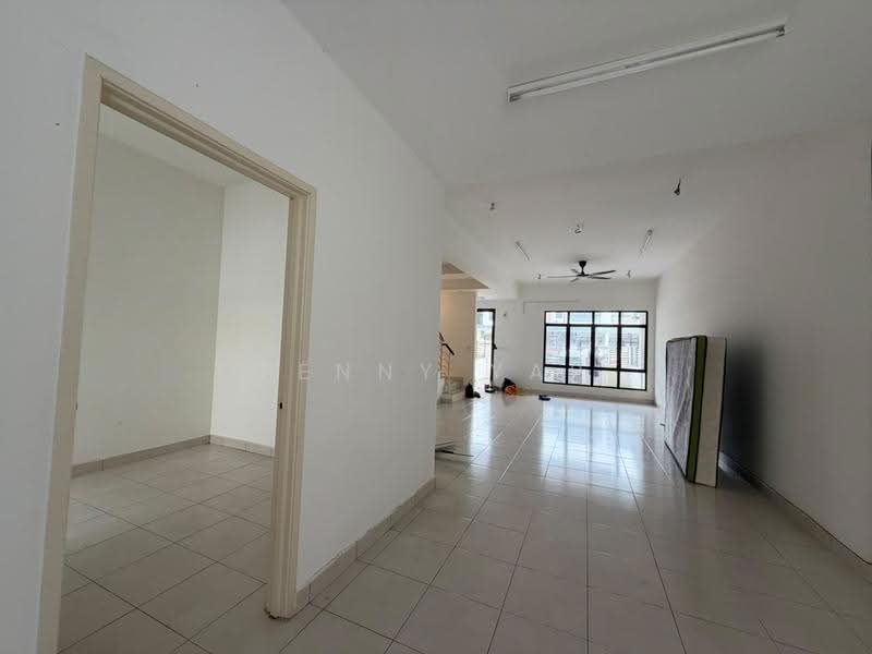 Rumah Teres 2-Tingkat untuk Disewa di M Residence 2 (Rawang) - Penny Yap - Living Room - PropertyGuru.com.my