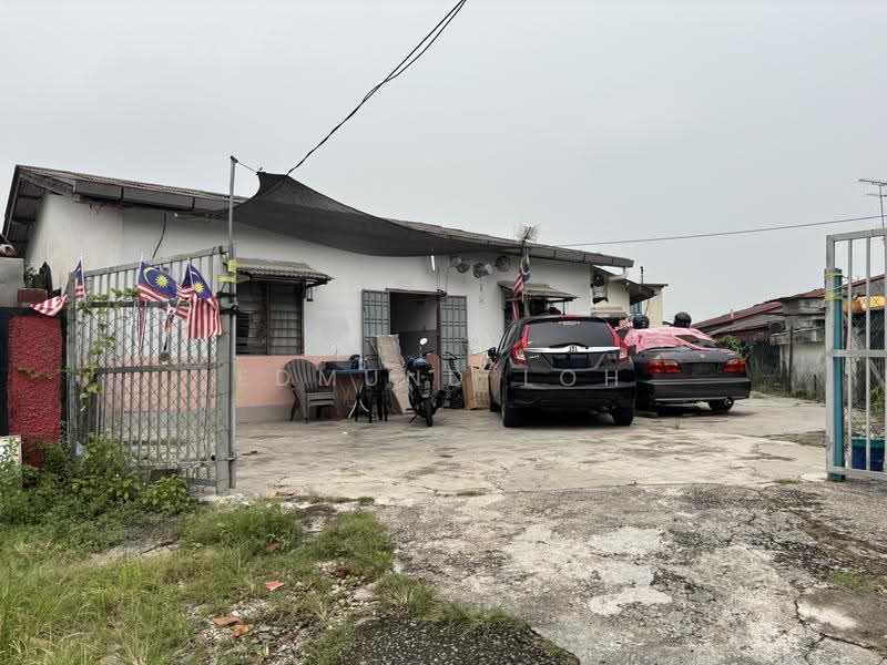 Rumah Teres 1-Tingkat untuk Dijual di Taman Bahagia (Senai) - Edmund Loh - Exterior - PropertyGuru.com.my