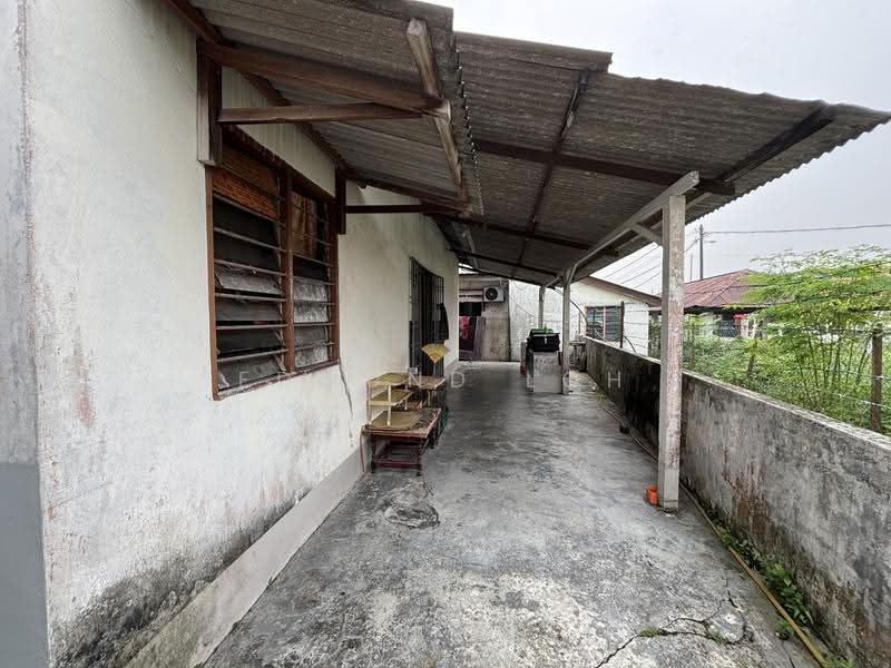 Rumah Teres 1-Tingkat untuk Dijual di Taman Bahagia (Senai) - Edmund Loh - Exterior - PropertyGuru.com.my