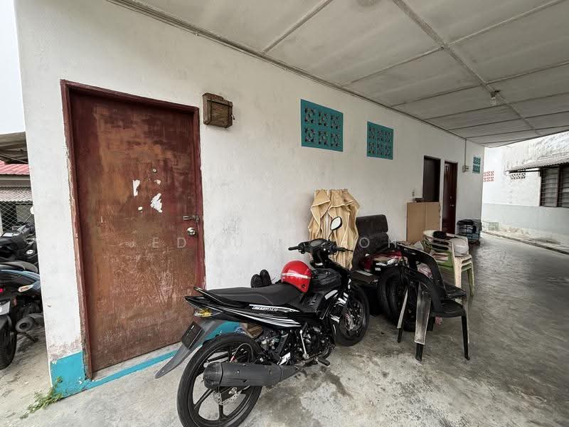 Rumah Teres 1-Tingkat untuk Dijual di Taman Bahagia (Senai) - Edmund Loh - Exterior - PropertyGuru.com.my