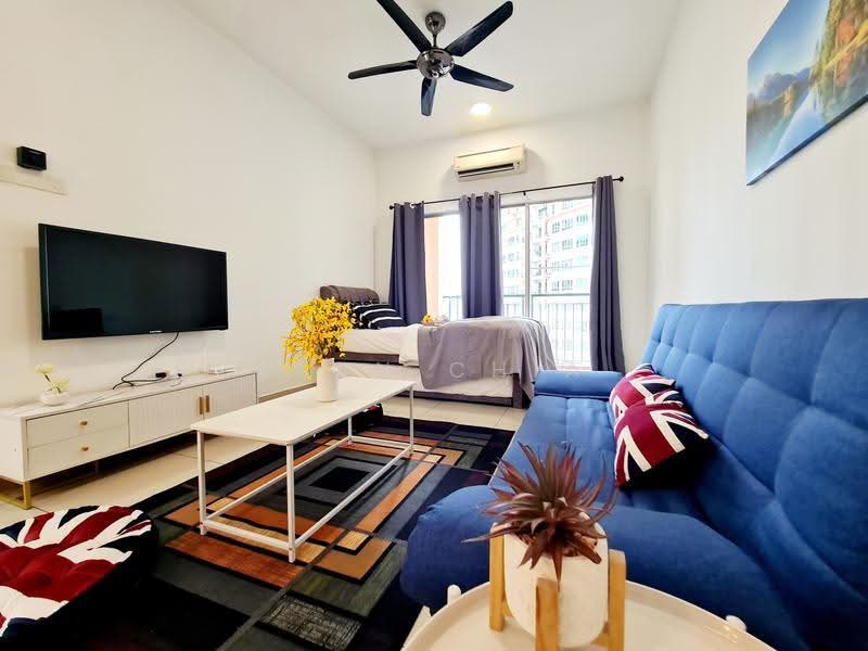 Kediaman Servis untuk Dijual di OUG Parklane - Sean Chia - Living Room - PropertyGuru.com.my