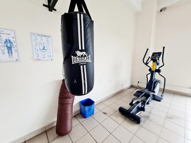 Kediaman Servis untuk Dijual di OUG Parklane - Sean Chia - Gym - PropertyGuru.com.my