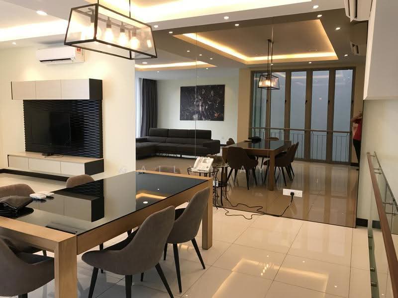 Rumah Teres 3-Tingkat untuk Disewa di Cyberjaya (Selangor) - Gaily Tay - Living Room - PropertyGuru.com.my